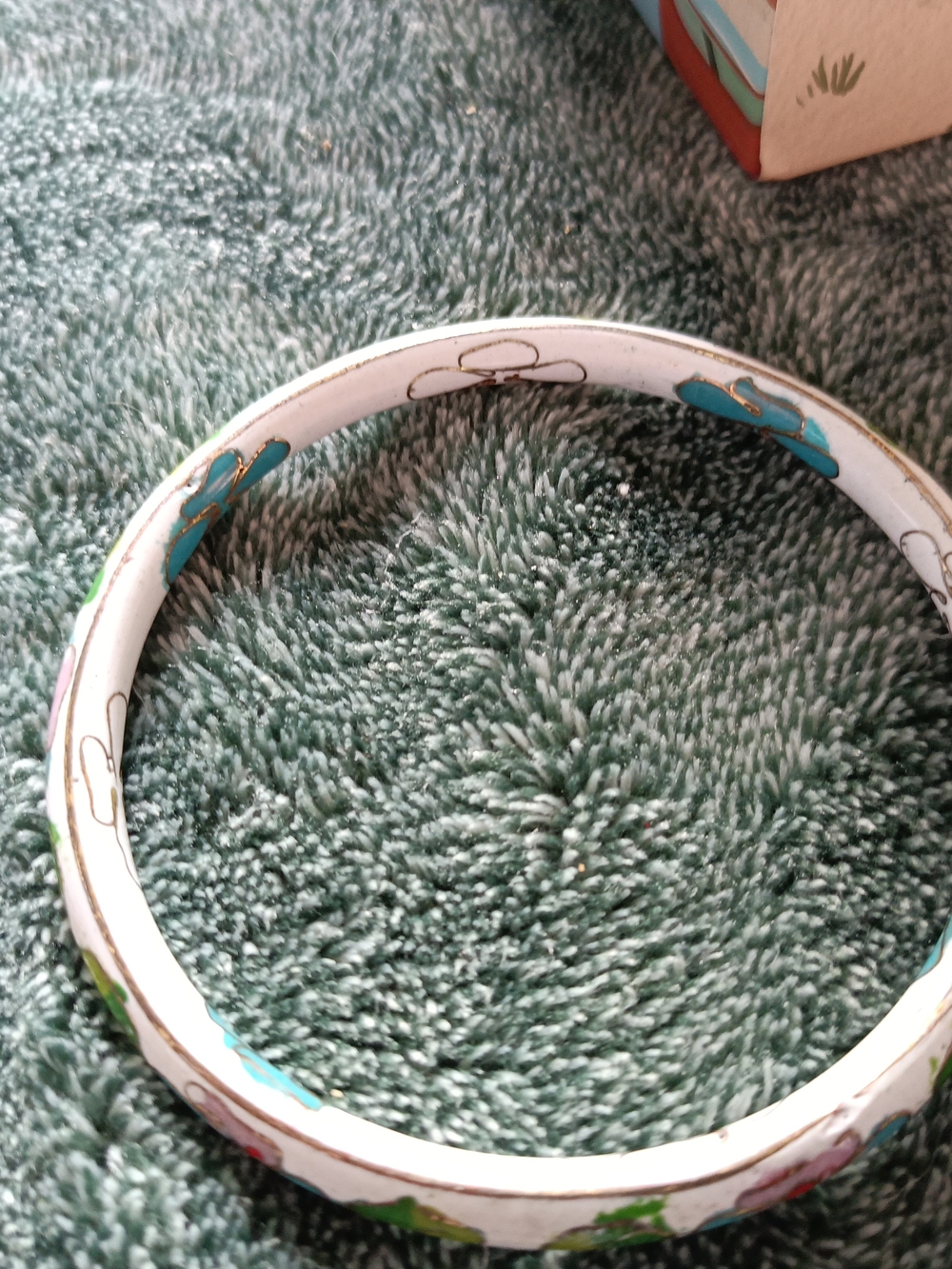 White Cloisonné Floral Bangle with Green & Turquoise Accents - Picture 3 of 4